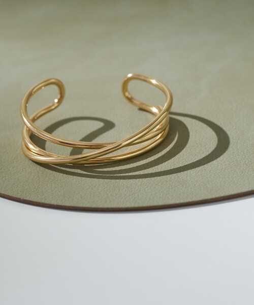 collex(コレックス)の「【dignif】【金属アレルギー対応】バングル Trinity Line(バングル/リストバンド・レディース・ゴールド/シルバー・フリー)」の2枚目の写真