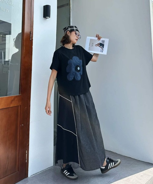 WESTSEA(ウエストシー)の「配色パイピング メッシュ切替 異素材MIX ロングスカート(スカート・レディース・ブラック・FREE)」の4枚目の写真