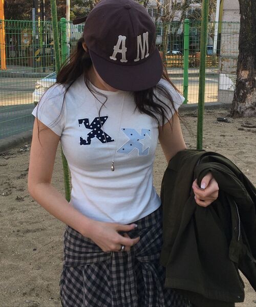 KKEEE(ケーケーイーイー)の「KKドットパッチコージ半袖Tシャツ(2色)(Tシャツ/カットソー・レディース・ホワイト/ブラック/スカイブルー・FREE)」の9枚目の写真