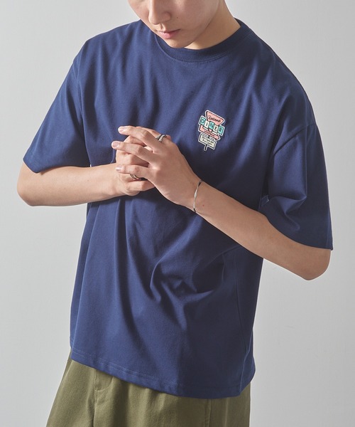 CONTACT(コンタクト)の「【CONTACT】バックプリントハンバーガーTシャツ 12629030(Tシャツ/カットソー・メンズ・ネイビー/ホワイト/ブラック・M/L)」の8枚目の写真