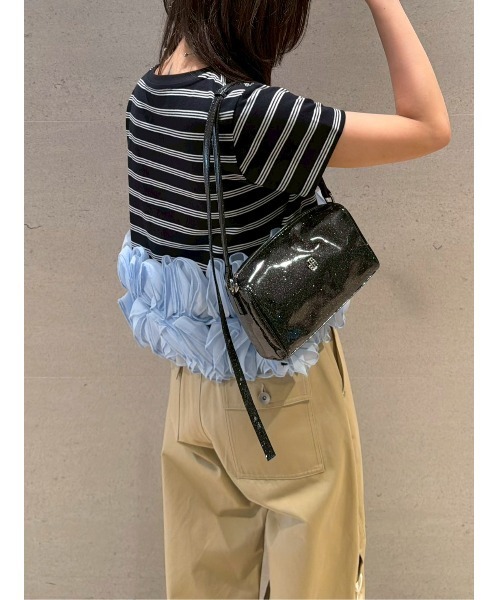 LILY BROWN(リリーブラウン)の「ボリュームフリルカットトップス(Tシャツ/カットソー・レディース・ホワイト/ブラウン/ネイビー・F)」の5枚目の写真