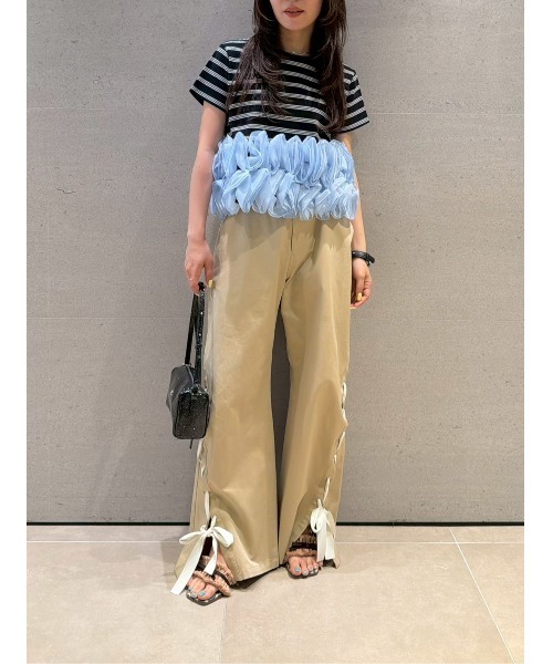 LILY BROWN(リリーブラウン)の「ボリュームフリルカットトップス(Tシャツ/カットソー・レディース・ホワイト/ブラウン/ネイビー・F)」の6枚目の写真