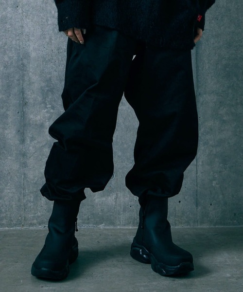 VIRGOwearworks(ヴァルゴウェアワークス)の「MONOFORM PANTS(チノパンツ・メンズ・ブラック/チャコールグレー/ブラウン・2/3/4)」の12枚目の写真