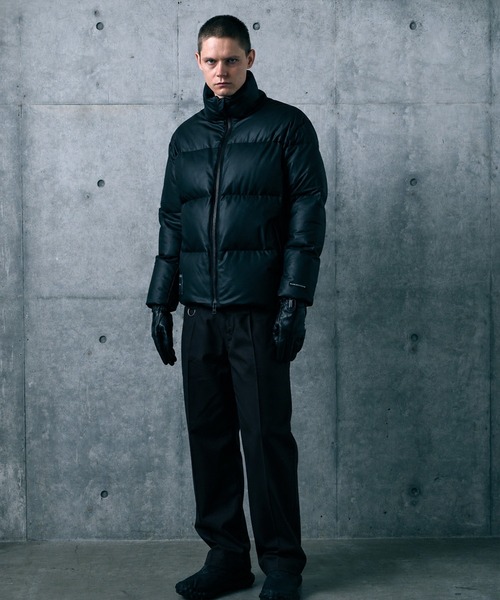 VIRGOwearworks(ヴァルゴウェアワークス)の「MONOFORM PANTS(チノパンツ・メンズ・ブラック/チャコールグレー/ブラウン・2/3/4)」の16枚目の写真