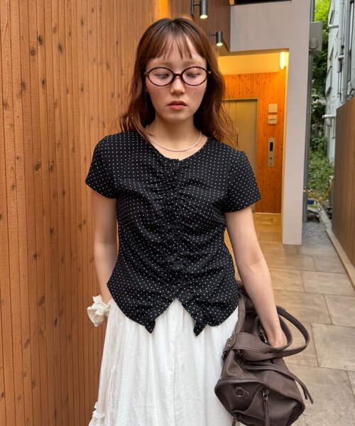 w closet（ダブルクローゼット）の「なみなみドットTC/D（Tシャツ/カットソー・レディース・ブルー/ブラック/オフホワイト/グレー・FREE）」の16枚目の写真