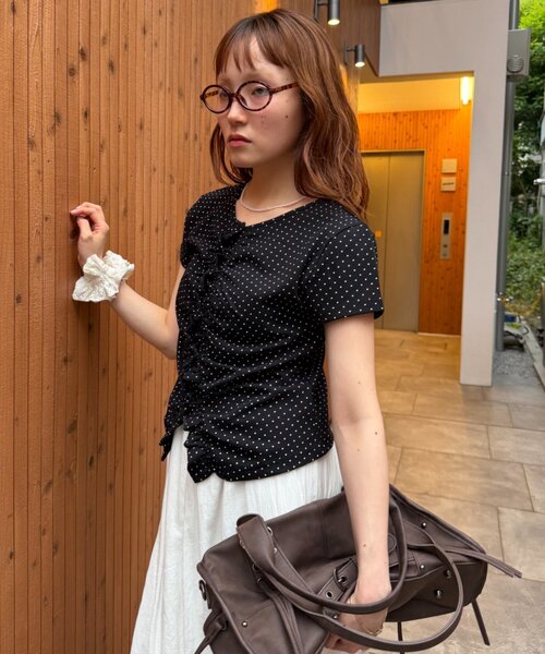 w closet(ダブルクローゼット)の「なみなみドットTC/D(Tシャツ/カットソー・レディース・ブルー/ブラック/オフホワイト/グレー・FREE)」の22枚目の写真
