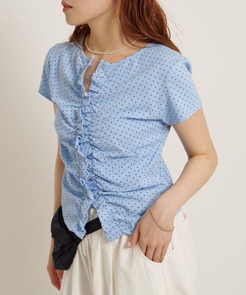 w closet(ダブルクローゼット)の「なみなみドットTC/D(Tシャツ/カットソー・レディース・ブルー/ブラック/オフホワイト/グレー・FREE)」の8枚目の写真