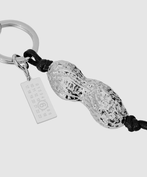 MM6 Maison Margiela(エムエムシックス メゾン マルジェラ)の「KEY RING(その他小物・メンズ・その他1・UNI)」の2枚目の写真