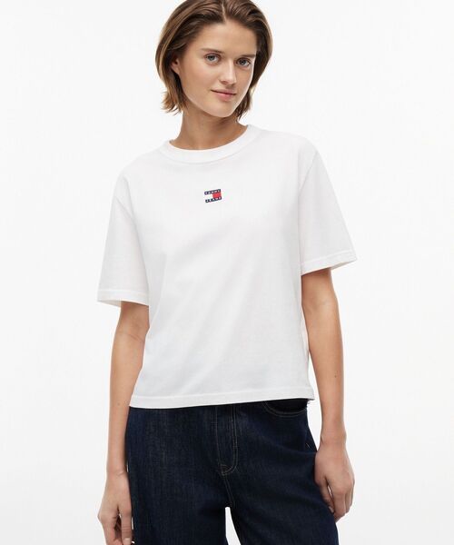 tommy jeans(トミー ジーンズ)の「【オンライン限定】バッジボクシーTシャツ(Tシャツ/カットソー・レディース・ホワイト/ブラック・LARGE/X-SMALL/MEDIUM/SMALL)」の9枚目の写真