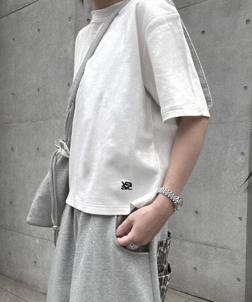 YACA（ヤーカ）の「Logo Print 2-Pack Tee/ロゴプリント2パックT【2点セット・2サイズ展開・unisex item】（Tシャツ/カットソー・レディース・ホワイト×ブラック・2/1）」の18枚目の写真