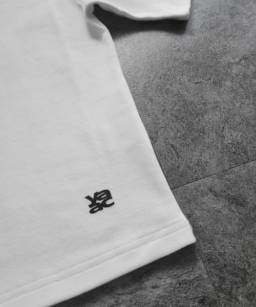 YACA（ヤーカ）の「Logo Print 2-Pack Tee/ロゴプリント2パックT【2点セット・2サイズ展開・unisex item】（Tシャツ/カットソー・レディース・ホワイト×ブラック・2/1）」の12枚目の写真