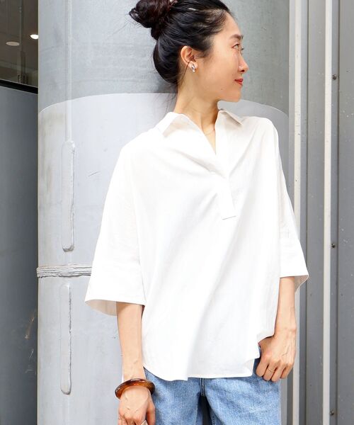 le.coeur blanc（ルクールブラン）の「バッククロススキッパーシャツ（シャツ/ブラウス・レディース・オフホワイト・38）」の2枚目の写真
