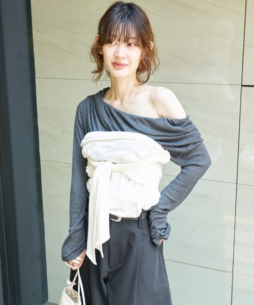MIESROHE(ミースロエ)の「バックリボンベアトップス(チューブトップ・レディース・ホワイト/チャコールグレー・F)」の18枚目の写真