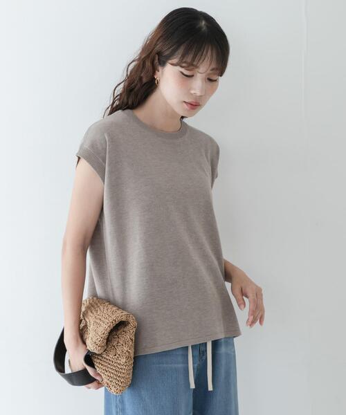 URBAN RESEARCH Sonny Label(アーバンリサーチサニーレーベル)の「リネンライクフレンチスリーブサマーニットプルオーバー(ニット/セーター・レディース・ベージュ系その他/チャコールグレー・FREE)」の9枚目の写真