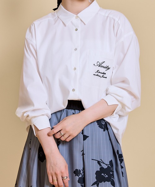 LHELBIE(レルビエ)の「刺繍ポケットオーバーシャツ(シャツ/ブラウス・レディース・オフホワイト/ピンク/ベージュ/ブラック・M)」の12枚目の写真