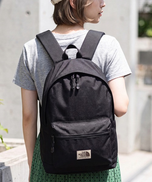 THE NORTH FACE(ザノースフェイス)の「【THE NORTH FACE/ザノースフェイス】STANDARD DAYPACK / スタンダード デイパック バックパック(バックパック/リュック・レディース・ブラック・FREE)」の1枚目の写真