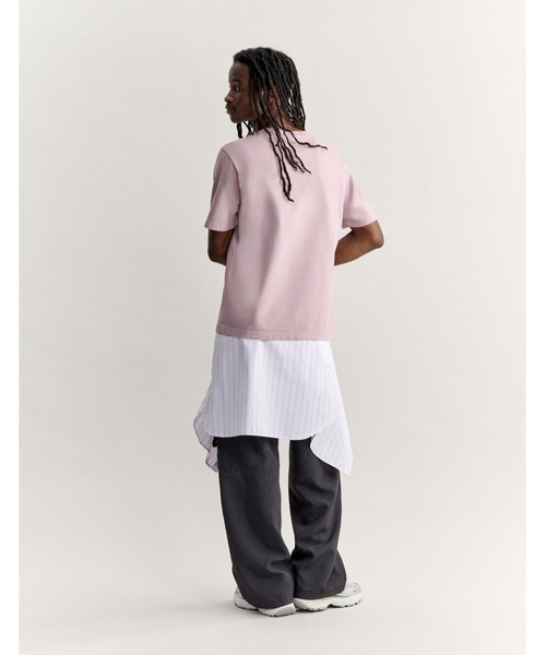 Maison Kitsune(メゾンキツネ)の「MAISON KITSUNE PARIS FADED COMFORT TEE-SHIRT(Tシャツ/カットソー・メンズ・ピンク系その他・XS/S/M/L/XL)」の4枚目の写真