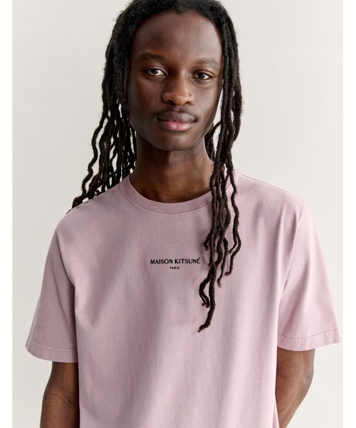 Maison Kitsune(メゾンキツネ)の「MAISON KITSUNE PARIS FADED COMFORT TEE-SHIRT(Tシャツ/カットソー・メンズ・ピンク系その他・XS/S/M/L/XL)」の6枚目の写真