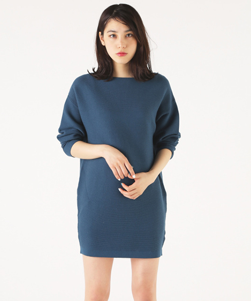 MOUSSY（マウジー）の「COTTON MIX GATHER STITCH OP（ワンピース・レディース・ライトベージュ/ネイビー/オフホワイト・FREE）」の3枚目の写真