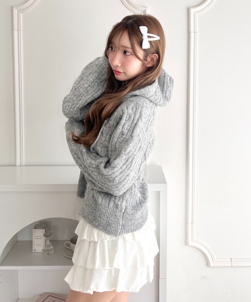 Loueme(ルエム)の「ケーブルニットダブルジップフーディ(カーディガン/ボレロ・レディース・グレー/ネイビー/アイボリー・FREE)」の7枚目の写真