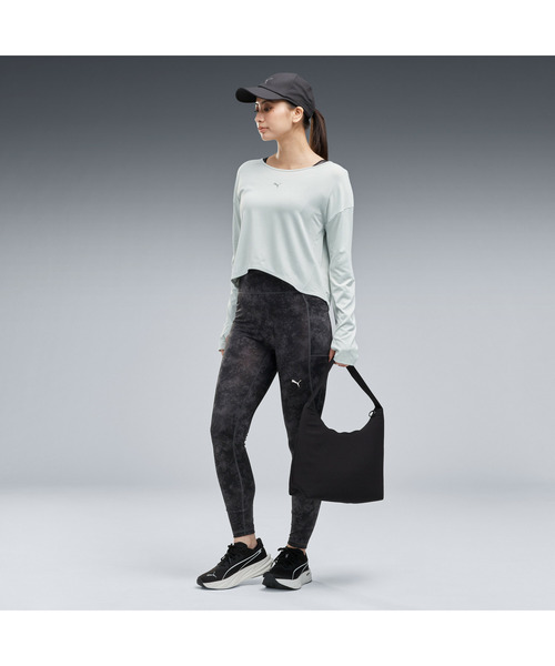 PUMA(プーマ)の「PUMA プーマ ウィメンズ ヨガ スタジオ 長袖 Tシャツ(Tシャツ/カットソー・レディース・ブラック/オフホワイト/ピンクベージュ・MEDIUM/LARGE/X-LARGE/SMALL)」の14枚目の写真