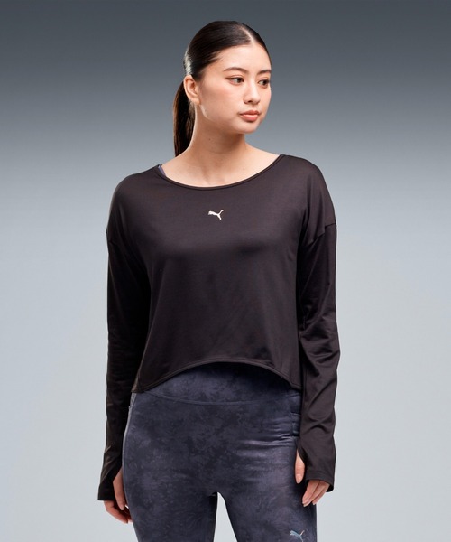 PUMA(プーマ)の「PUMA プーマ ウィメンズ ヨガ スタジオ 長袖 Tシャツ(Tシャツ/カットソー・レディース・ブラック/オフホワイト/ピンクベージュ・MEDIUM/LARGE/X-LARGE/SMALL)」の2枚目の写真