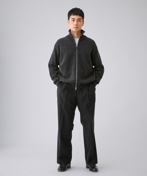 EDIFICE(エディフィス)の「《EDIFICE by PIPPIOLINO》エルボーパッチ ドライバーズニット(ニット/セーター・メンズ・チャコールグレー/ブラウン/ブルー/アイボリー・MEDIUM/LARGE)」の6枚目の写真