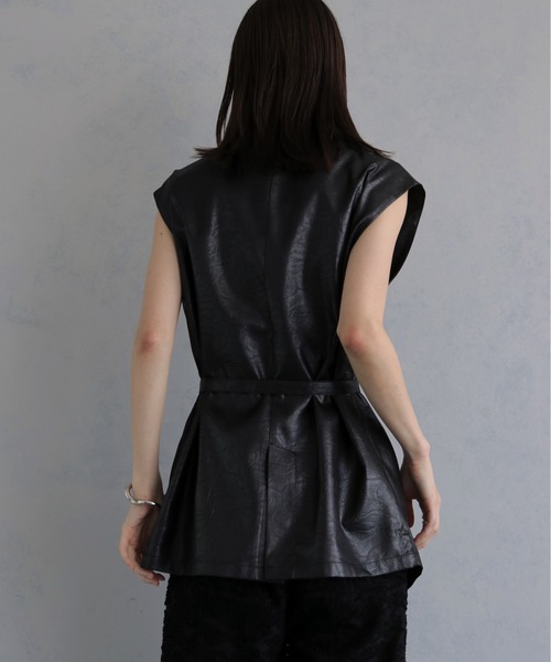 &g'aime(アンジェム)の「【&g'aime 】レザーライクベスト Leather Like Vest(ベスト・レディース・ブラウン/ブラック・FREE)」の9枚目の写真