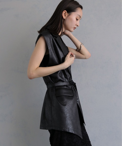 &g'aime(アンジェム)の「【&g'aime 】レザーライクベスト Leather Like Vest(ベスト・レディース・ブラウン/ブラック・FREE)」の6枚目の写真