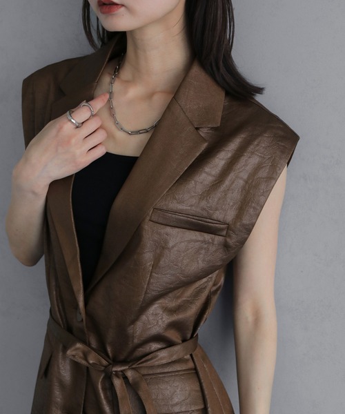 &g'aime(アンジェム)の「【&g'aime 】レザーライクベスト Leather Like Vest(ベスト・レディース・ブラウン/ブラック・FREE)」の19枚目の写真