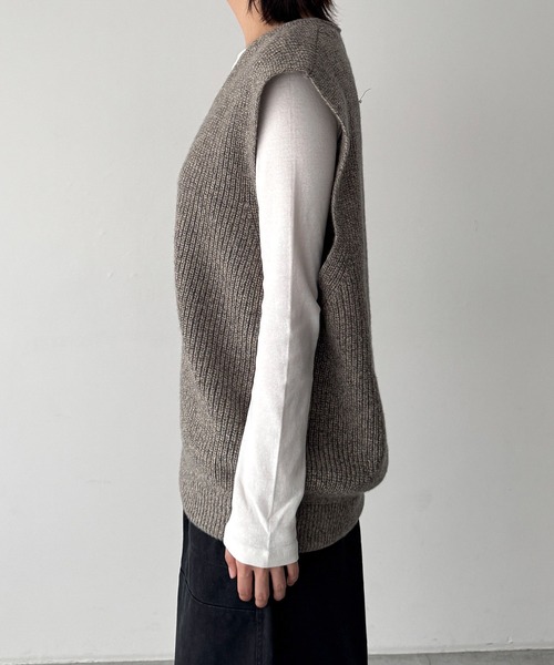 CANAL JEAN（キャナルジーン）の「choice_cnl/SEIRTAND　ウールリブZIPベスト（ベスト・レディース・グレー・MEDIUM）」の10枚目の写真