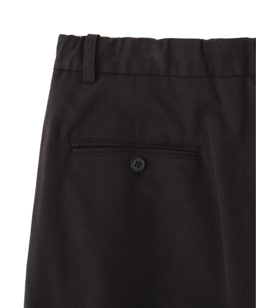 Y（ワイ）の「Ｙ /  [UNISEX] ORGANIC COTTON TENCEL CHINO TROUSERS（チノパンツ・メンズ・ブラック/ネイビー・MEDIUM/LARGE）」の13枚目の写真