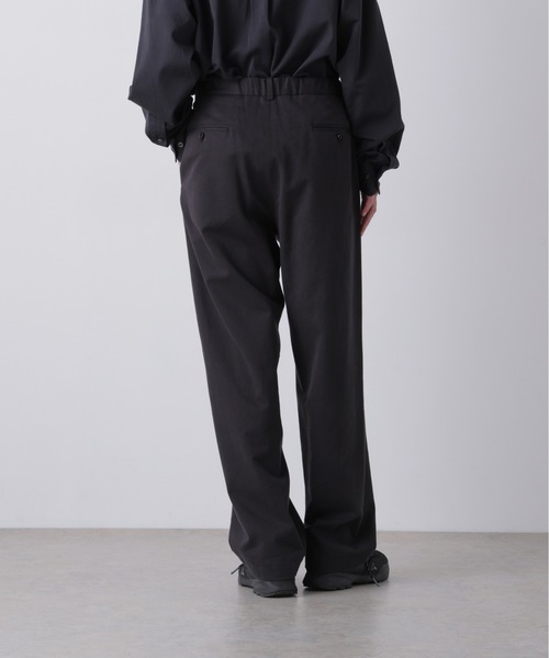 Y（ワイ）の「Ｙ /  [UNISEX] ORGANIC COTTON TENCEL CHINO TROUSERS（チノパンツ・メンズ・ブラック/ネイビー・MEDIUM/LARGE）」の6枚目の写真