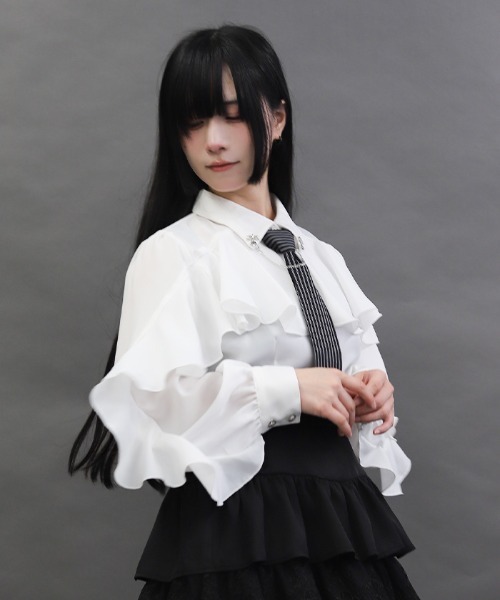 axes femme(アクシーズファム)の「タイ付ラッフルフリル長袖BL(シャツ/ブラウス・レディース・ワイン/ホワイト/ブラック・MEDIUM)」の9枚目の写真