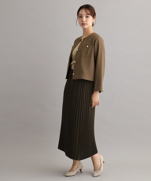 LAURA ASHLEY(ローラアシュレイ)の「【羽織りにおすすめ!刻印ボタン】ライトブークレジャケット(テーラードジャケット・レディース・ブラック/ベージュ・40/38)」の12枚目の写真