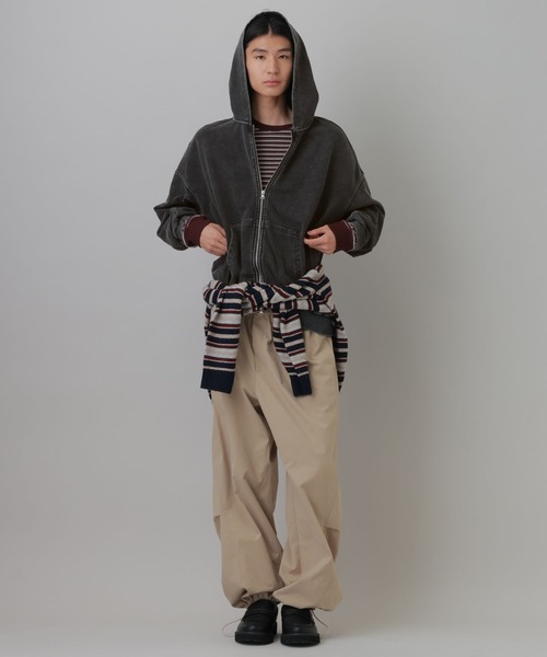 LAKOLE(ラコレ)の「ピグメントZIPフーディー / 819716(パーカー・メンズ・ブルー/レッド/ブラック・MEDIUM/LARGE)」の6枚目の写真