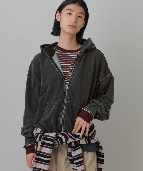 LAKOLE(ラコレ)の「ピグメントZIPフーディー / 819716(パーカー・メンズ・ブルー/レッド/ブラック・MEDIUM/LARGE)」の8枚目の写真