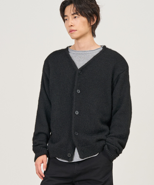 EXCONTAINER(エックスコンテナ)の「ヘアリー vneck クロップドカーディガン (BLACK)(カーディガン/ボレロ・メンズ・その他・MEDIUM/LARGE/X-LARGE)」の1枚目の写真