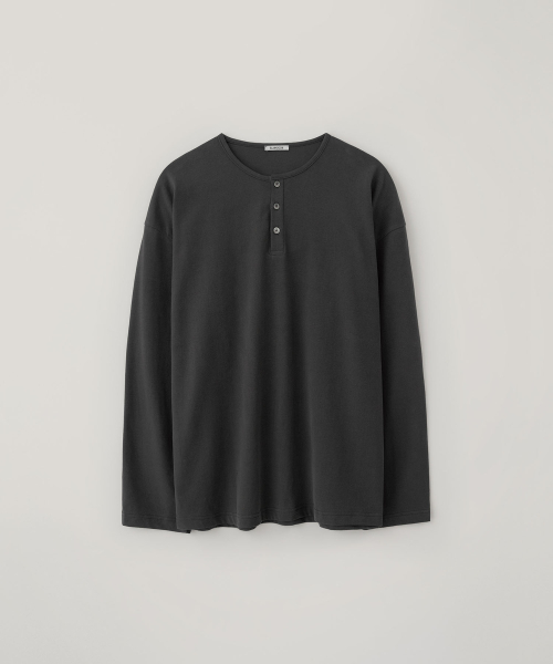 BLANKROOM(ブランクルーム)の「ノーブルヘンリーネックTシャツ_CHARCOAL(Tシャツ/カットソー・メンズ・その他・1/2/3)」の1枚目の写真