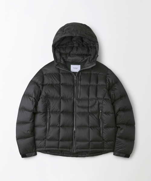 OUTSTANDING（アウトスタンディング）の「MUSCOVY DOWN MOUNTAIN BLOCK PARKA_CHARCOAL（ダウンジャケット/コート・メンズ・その他・SMALL/MEDIUM/LARGE）」の2枚目の写真