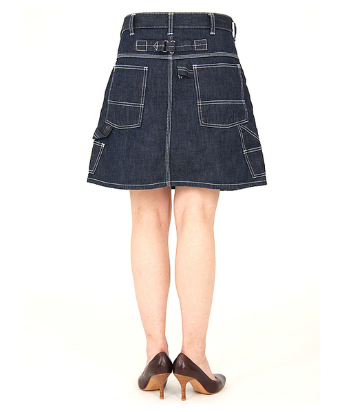 BEAMS BOY(ビームスボーイ)の「BEAMS BOY / デニム ペインターミニスカート(デニムスカート・レディース・ネイビー・0/1)」の6枚目の写真