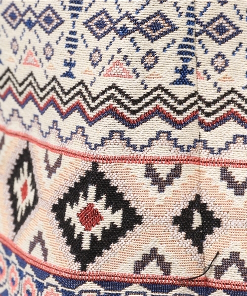 archives（アルシーヴ）の「ジャガード　タイトスカート（スカート・レディース・オフホワイト/ネイビー・MEDIUM）」の8枚目の写真