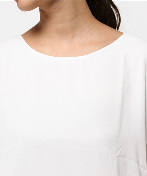 Pierrot（ピエロ）の「袖リボンシフォンブラウス（シャツ/ブラウス・レディース・ネイビー/オフホワイト/カーキ/ピンクベージュ・M/L）」の11枚目の写真