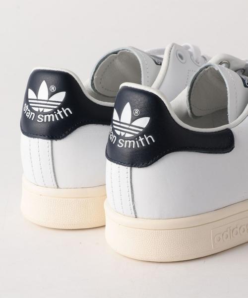 adidas（アディダス）の「＜adidas(アディダス)＞ STANSMITH ◆（スニーカー・メンズ・ホワイト・25.5cm/26cm/26.5cm/27cm/27.5cm/28cm/28.5cm）」の2枚目の写真