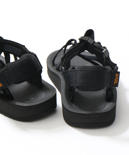 Teva（テバ）の「TEVA ALP PREMIER（サンダル・メンズ・ブラック・8/9/7）」の4枚目の写真