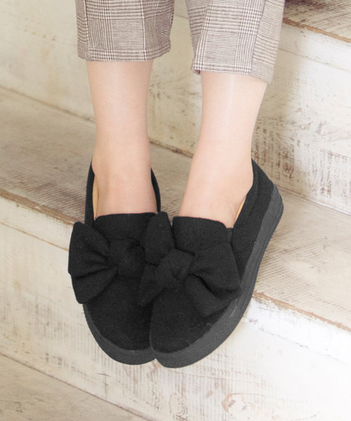 KOBE LETTUCE（コウベレタス）の「自慢したくなる大きめリボン♪BIGリボンスリッポン/レディースシューズ/スニーカー[I1430]神戸レタス（スニーカー・レディース・ブラウン/グレー/ブラック/その他/ワイン・S/LL/M/L）」の2枚目の写真