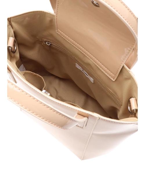 koe（コエ）の「【雑誌掲載商品】エナメル2WAYバッグ（ハンドバッグ・レディース・イエロー/ブラック/ベージュ・FREE）」の10枚目の写真