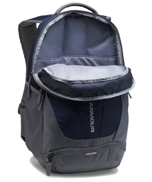 UNDER ARMOUR(アンダーアーマー)の「メンズ バックパック / ハッスル3 0(バックパック/リュック・メンズ・ブラック/ネイビー/グレー/ピンク/インディゴブルー/カモフラージュ/グレー系カモフラージュ・ONESIZE)」の19枚目の写真