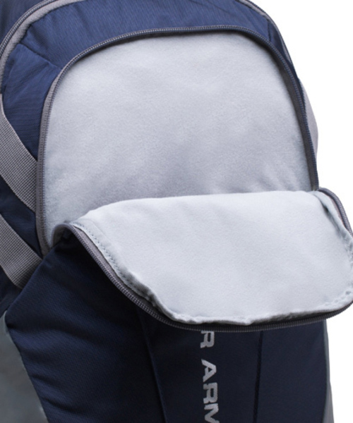 UNDER ARMOUR(アンダーアーマー)の「メンズ バックパック / ハッスル3 0(バックパック/リュック・メンズ・ブラック/ネイビー/グレー/ピンク/インディゴブルー/カモフラージュ/グレー系カモフラージュ・ONESIZE)」の18枚目の写真