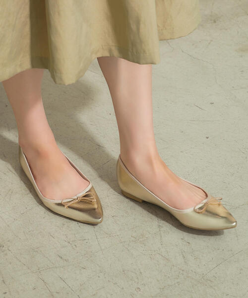 green label relaxing(グリーンレーベルリラクシング)の「NFC ポインテッドレインシューズ(レインシューズ・レディース・ブラック/ゴールド/シルバー/ライトピンク/その他1/その他2・M(23.5)/L(24.5)/S(23))」の4枚目の写真